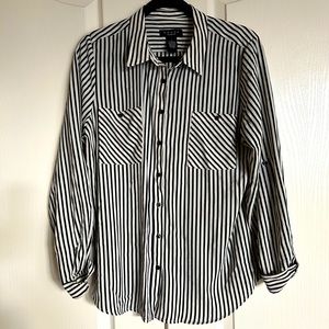 Grace The Perfect Fit poly spandex striped black white button up blouse Large